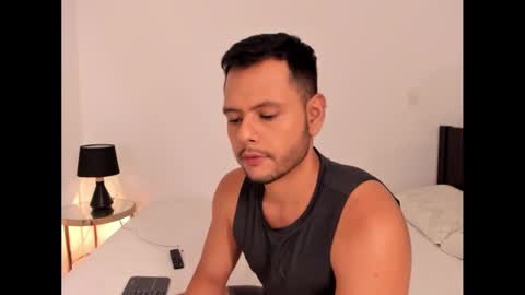 Nate Ocean online show from 12-03-24, 01:19