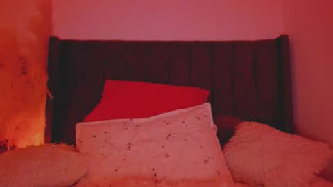 Nataly independent model dont forget to leave your like that will help me grow as a model online show from 02-13-26, 04:30