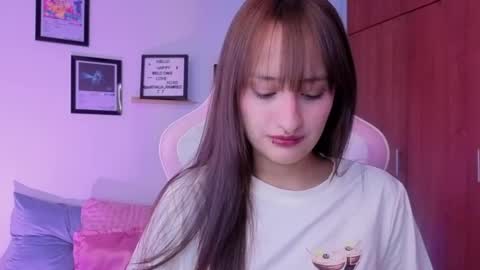 Snapshot of nathalia_ramirez_ chatting on 04-25-26, 05:32 Nathalia Ramirez online show from 04-25-26, 05:32