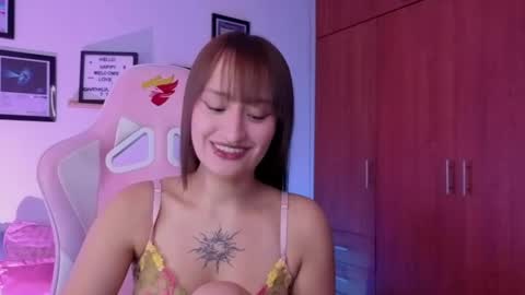 Snapshot of nathalia_ramirez_ chatting on 04-28-26, 06:18 Nathalia Ramirez online show from 04-28-26, 06:18