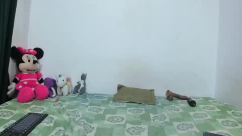 Snapshot of nathaliasmiith chatting on 05-22-26, 05:03 Nathalia online show from 05-22-26, 05:03