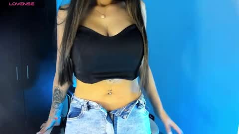 Nathalie online show from 12-30-24, 01:26