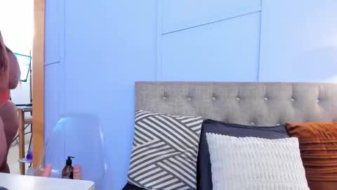 nathalie rossel online show from 10-24-25, 07:43