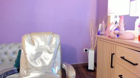 nathalie rossel online show from 02-12-26, 06:58