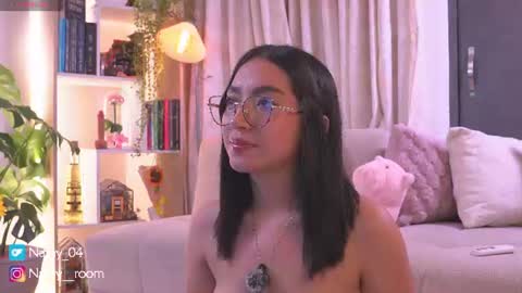 Snapshot of nathaly_star04 chatting on 08-04-26, 11:07 online show from 08-04-26, 11:07