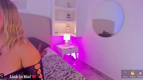 NATHALY  online show from 10-30-25, 10:06