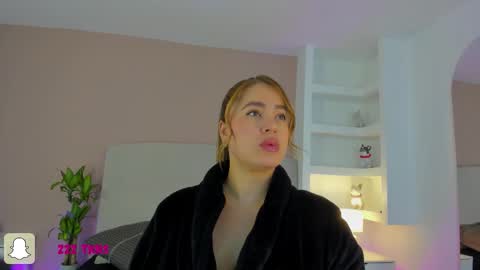 NATHALY  online show from 03-28-26, 10:48