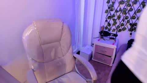 nathalyy_ds online show from 09-20-25, 07:26