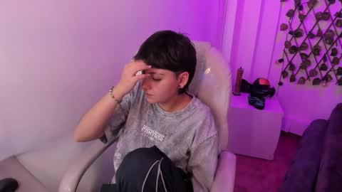 nathalyy_ds online show from 03-05-26, 09:44