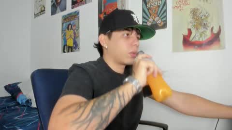 Snapshot of nathan_galanis chatting on 10-10-25, 06:07 nathan online show from 10-10-25, 06:07