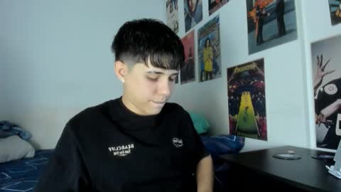 Snapshot of nathan_galanis chatting on 03-25-26, 12:27 nathan online show from 03-25-26, 12:27