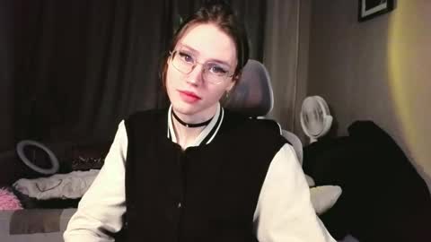 This name is so sexy you cant pronounce it. online show from 02-15-26, 01:02