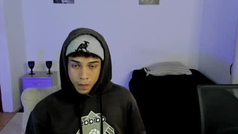 Snapshot of nathan_velez chatting on 08-09-26, 04:50 Nathan online show from 08-09-26, 04:50