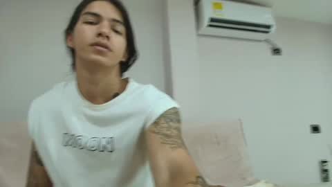 Snapshot of nati_sm chatting on 05-27-26, 05:10 Nati online show from 05-27-26, 05:10