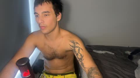 native_boy2 online show from 04-21-26, 02:51