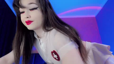 Snapshot of natsumi18 chatting on 02-07-25, 04:48 natsumi18 online show from 02-07-25, 04:48