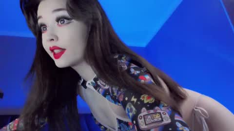 Snapshot of natsumi18 chatting on 02-21-25, 04:51 natsumi18 online show from 02-21-25, 04:51