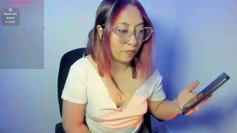 Snapshot of natt15 chatting on 07-31-26, 11:15 Natalia online show from 07-31-26, 11:15