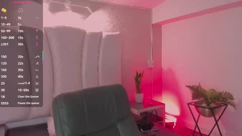 Natalia online show from 06-30-26, 03:29