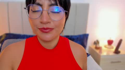 Nathalie online show from 04-16-26, 09:50