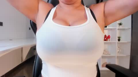 Jazmin Bigboobs online show from 07-18-26, 11:41