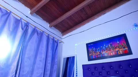  Annie  online show from 02-25-25, 06:25