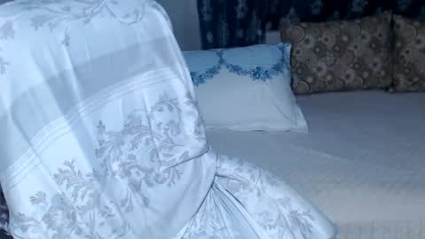 Anna online show from 07-23-26, 06:11