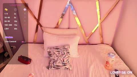 Sofia  online show from 12-12-24, 03:21