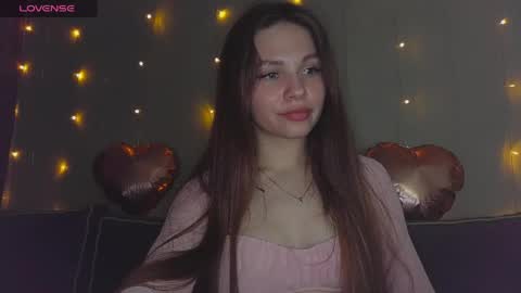 Eva online show from 04-13-26, 01:49