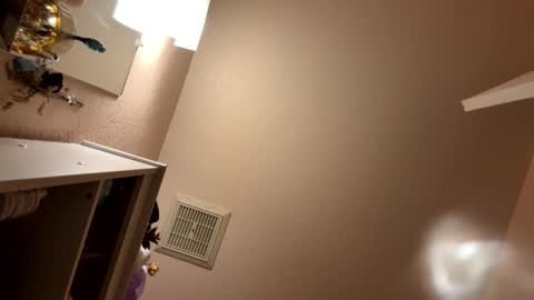 Snapshot of naturebabe666 chatting on 10-30-25, 06:59 naturebabe666 online show from 10-30-25, 06:59