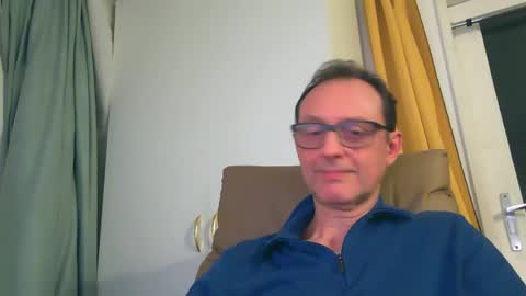naturista25 online show from 11-10-25, 07:35