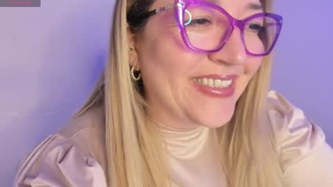 Nataly online show from 05-17-26, 01:14