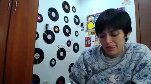 Snapshot of naty_lux19 chatting on 02-12-25, 05:58 Fernanda online show from 02-12-25, 05:58
