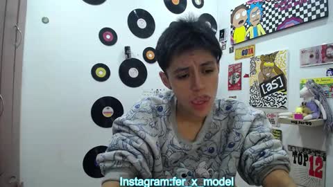 Snapshot of naty_lux19 chatting on 03-11-25, 03:26 Fernanda online show from 03-11-25, 03:26