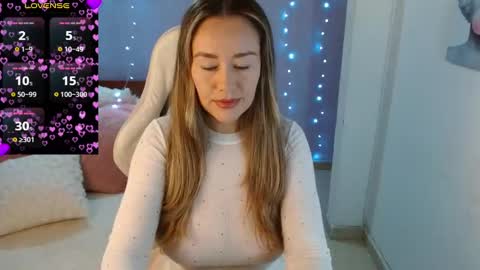 Natalia online show from 10-19-25, 12:00