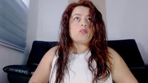 naty online show from 05-05-26, 11:51