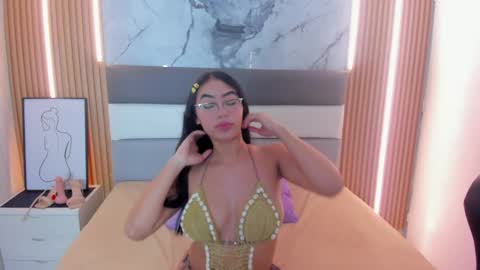 Snapshot of natybunny chatting on 05-06-26, 07:41 NATY online show from 05-06-26, 07:41