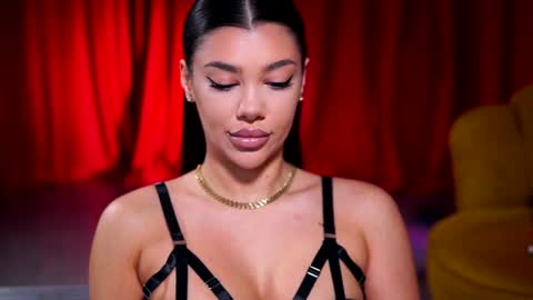 Naty online show from 01-06-25, 07:13