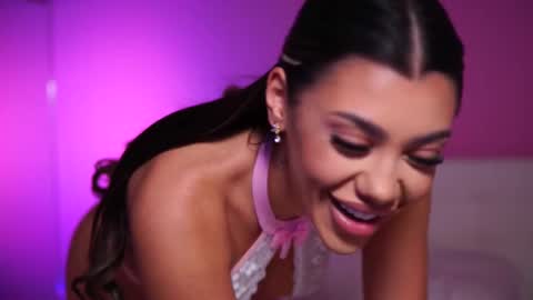 Naty online show from 02-24-25, 10:59