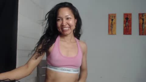 Stella Mcqueen online show from 03-08-25, 04:06