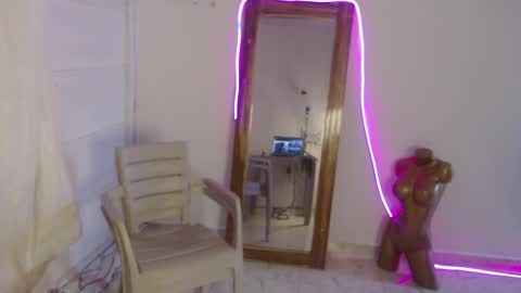 Stella Mcqueen online show from 02-19-26, 01:51