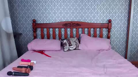 naughty0shy77anna online show from 01-26-25, 12:11