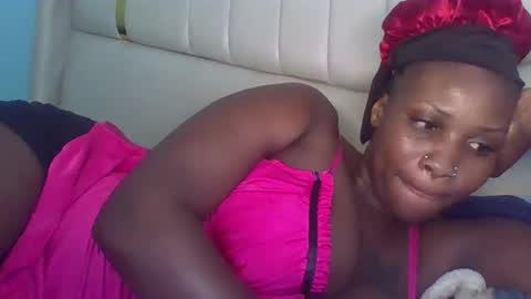 naughty8779 online show from 11-06-25, 07:42