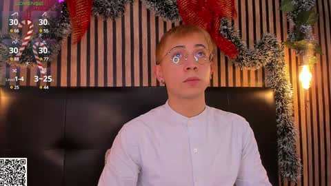Snapshot of naughty__chris chatting on 12-05-24, 01:17 Christopher Chris online show from 12-05-24, 01:17