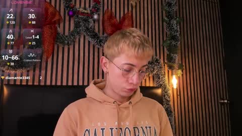 Snapshot of naughty__chris chatting on 12-12-24, 12:33 Christopher Chris online show from 12-12-24, 12:33
