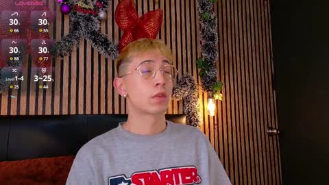 Snapshot of naughty__chris chatting on 01-03-25, 12:19 Christopher Chris online show from 01-03-25, 12:19