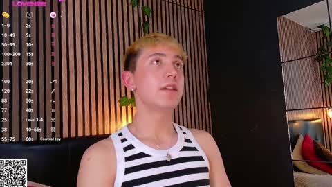 Snapshot of naughty__chris chatting on 02-05-25, 04:03 Christopher Chris online show from 02-05-25, 04:03