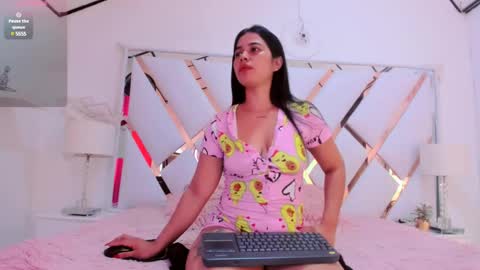 Snapshot of naughty__sara chatting on 03-04-25, 02:53 SARA online show from 03-04-25, 02:53