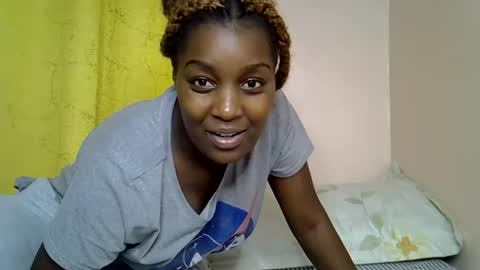 Bettybooby online show from 07-19-26, 01:59