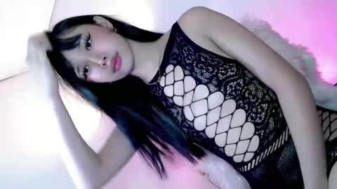 Snapshot of naughty_cutiepie chatting on 06-18-26, 10:52 itsyourgirl kiara online show from 06-18-26, 10:52